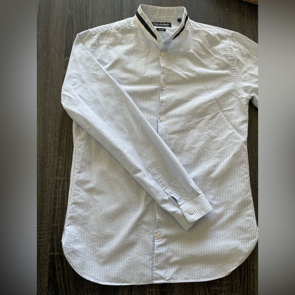 Men dress shirt the Kooples Paris great quality size small relaxed fit